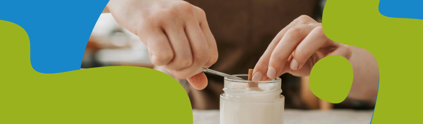 DIY Christmas Candle with Essential Oils — Step-by-Step