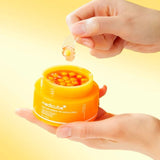 Medicube Crema en cápsulas con ácido kójico, cúrcuma y vitamina - 53 g